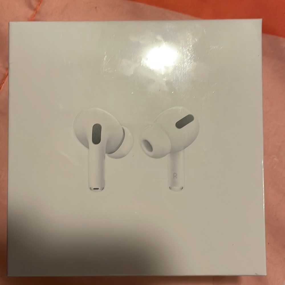 Apple air pods